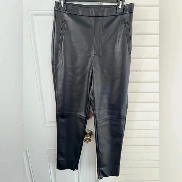 Lulus black faux leather pants - new with tags- size medium Q26 - Picture 1 of 7